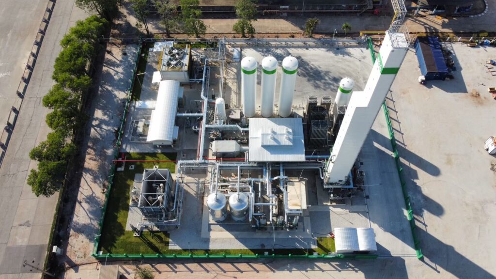 8C2F6EC9 A7CD 4B11 B064 C8F982C3A41D 0